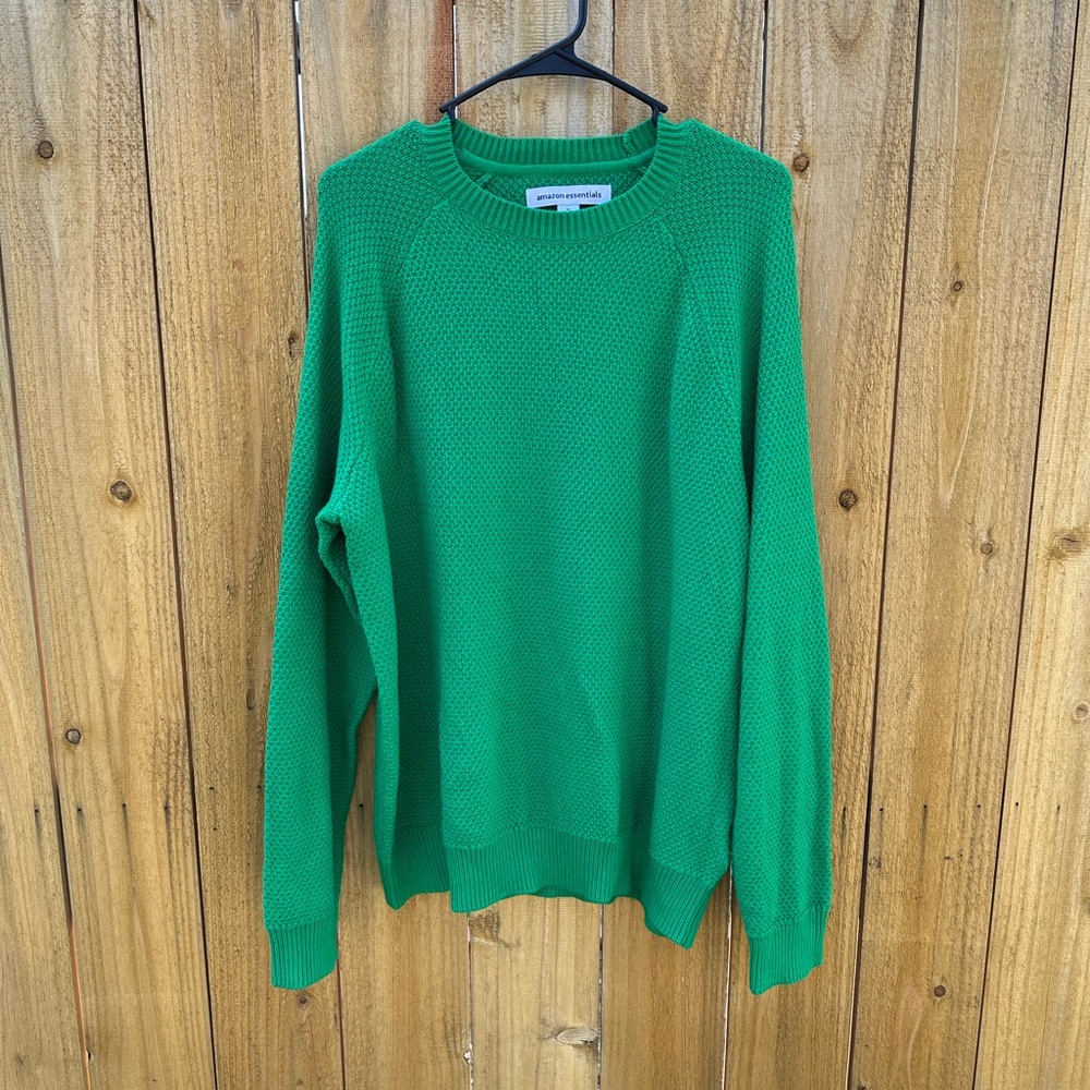 Amazon Essentials Men’s Green Knit Sweater Size M